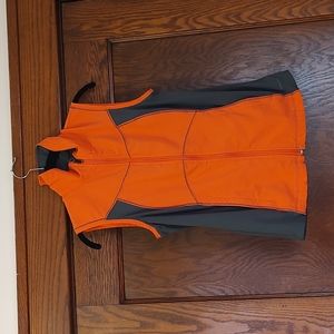 Columbia Titanium orange and gray zip up vest